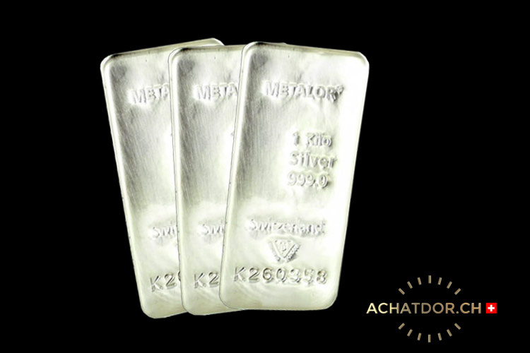 photo de lingots en argent 1 kilo